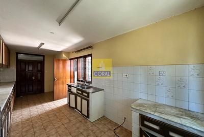 5 Bed House in Kilimani - 4