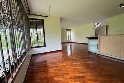 4 Bed Townhouse with En Suite in Runda - 3