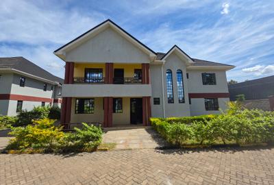 5 Bed Townhouse with En Suite in Kiambu Road