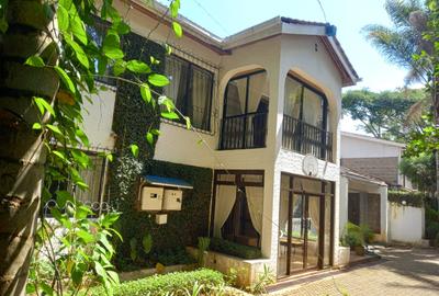 5 Bed Townhouse with En Suite at Mzima Springs