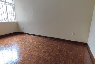2 Bed Apartment with En Suite in Kileleshwa