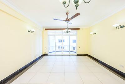 4 Bed Apartment with En Suite at Oceanic Road - 2