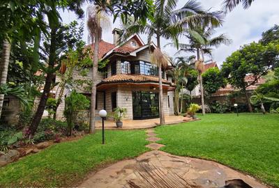 5 Bed Townhouse with En Suite at Lavington Green