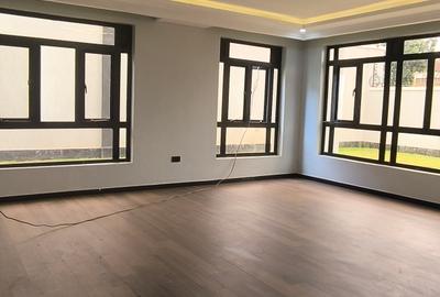 5 Bed Villa with En Suite in Ruiru - 2