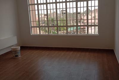 4 Bed House with En Suite at Membley - 3