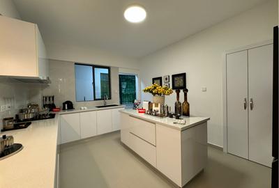 5 Bed Apartment with En Suite at Lavington - 2