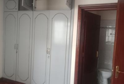4 Bed Townhouse with En Suite in Lavington - 3