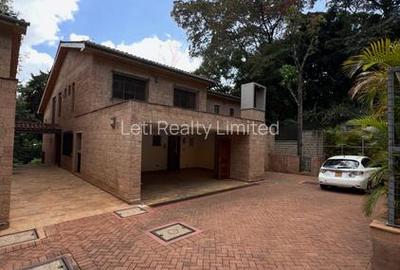 5 Bed Townhouse with En Suite in Lavington