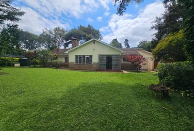 4 Bed House with En Suite in Runda