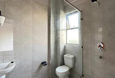 2 Bed Apartment with Gym in Westlands Area - 4