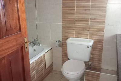 5 Bed Townhouse with En Suite in Rosslyn - 4