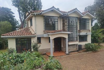 4 Bed Townhouse with En Suite at Redhill - 3