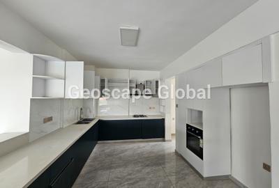 4 Bed Apartment with En Suite in Lavington - 3