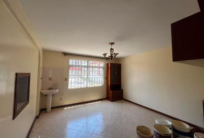 4 Bed Townhouse with En Suite at Kabarsiran - 4