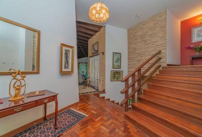 5 Bed Townhouse with En Suite in Kitisuru - 3