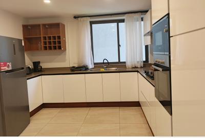 Furnished 3 Bed Apartment with En Suite in Rhapta Road - 3