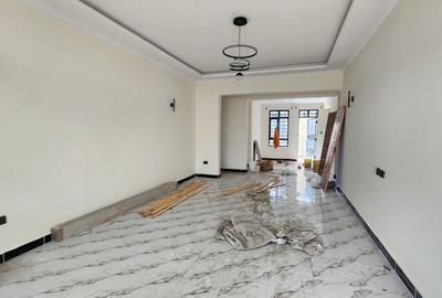 4 Bed House with En Suite at Forest Line Road - 3
