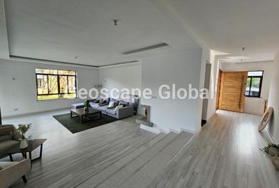 5 Bed House with En Suite in Karen - 3