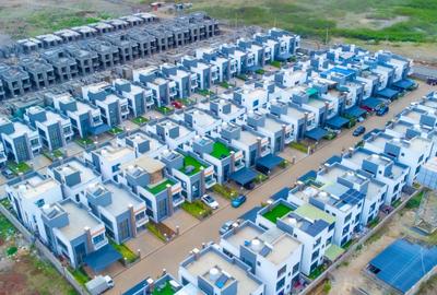 4 Bed Townhouse with En Suite at Ruiru - 2