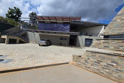 5 Bed House with En Suite in Lower Kabete
