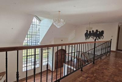 5 Bed Villa with En Suite in Karen - 3