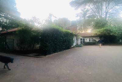 1 ac Land at Amboseli Road