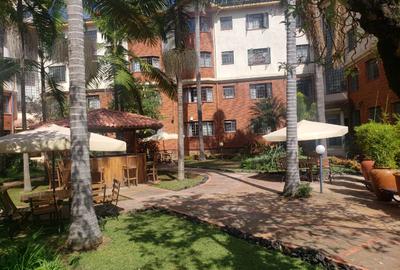 Serviced 3 Bed Apartment with En Suite in Spring Valley - 3