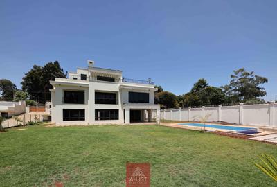 5 Bed House with En Suite at Loresho