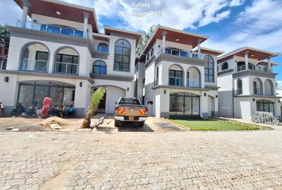 5 Bed Townhouse with Staff Quarters at Lavington