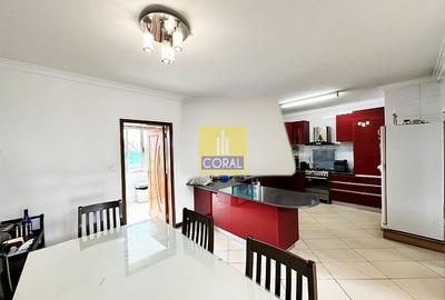 5 Bed Apartment in Parklands - 4