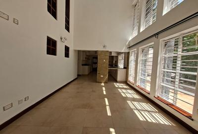 4 Bed Villa with Garden in Runda - 4