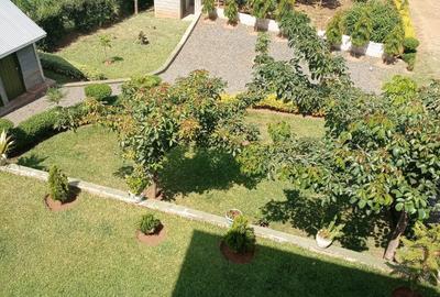 5 Bed House with En Suite at Riat/Uzima