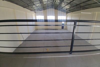 4,100 ft² Warehouse with Parking in Ruiru - 3