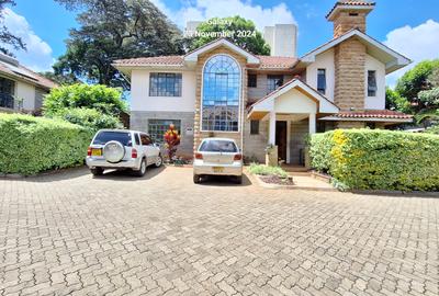 4 Bed Townhouse with En Suite in Lavington