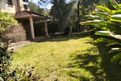 5 Bed Townhouse with En Suite in Kitisuru - 3