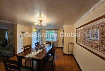 5 Bed Townhouse with En Suite in Spring Valley