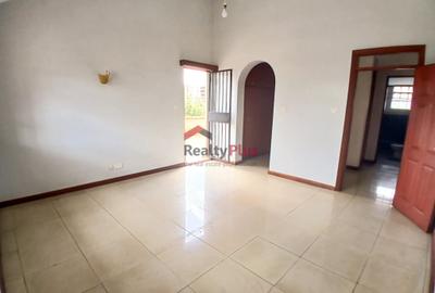 3 Bed Apartment with En Suite in Kilimani