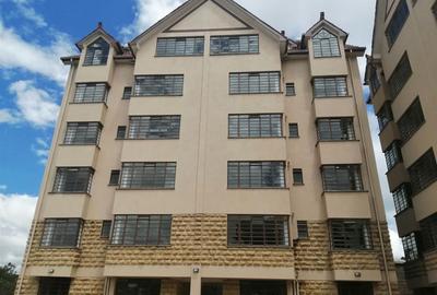 2 Bed Apartment with En Suite in Naivasha Road