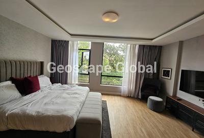 Furnished 2 Bed Apartment with En Suite in Spring Valley