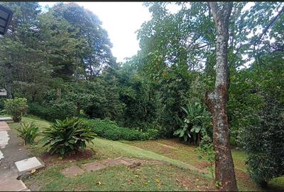 5 Bed House with En Suite at Kyuna