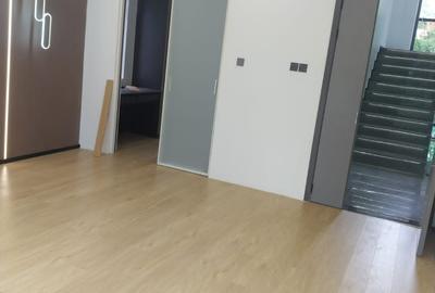 5 Bed Townhouse with En Suite in Lavington - 3