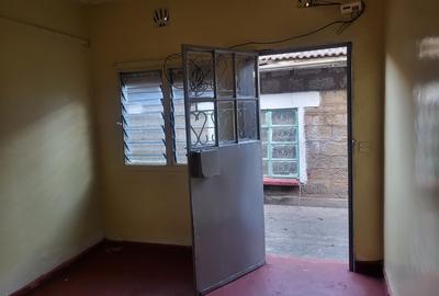 2 Bed Apartment with Parking in Dagoretti Corner