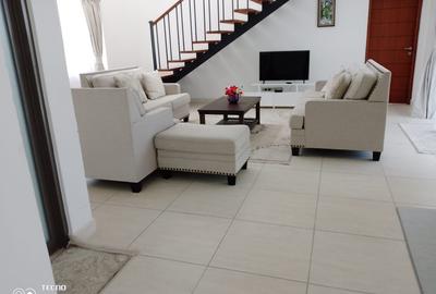 3 Bed House with En Suite at Awali Estate - 3