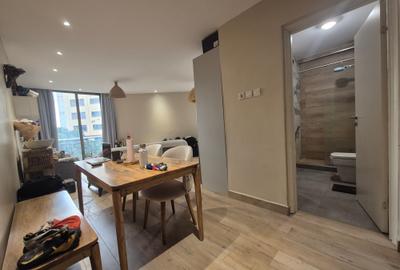 1 Bed Apartment with En Suite at 4Th Parklands Avenue - 4