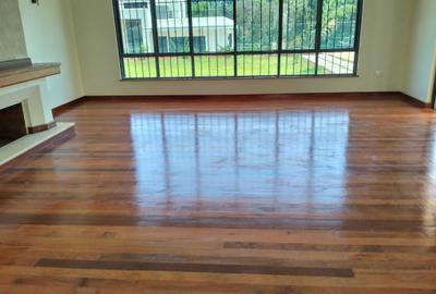5 Bed Townhouse with En Suite in Loresho
