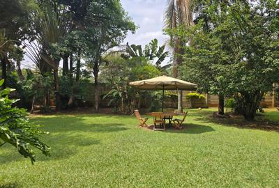 4 Bed House with En Suite at Loresho - 2