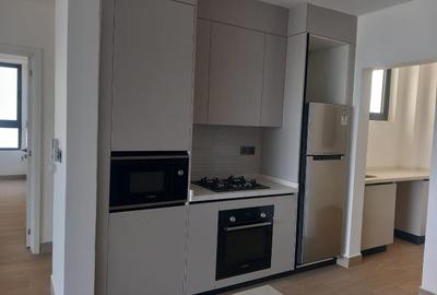 3 Bed Apartment with En Suite in Riverside - 4