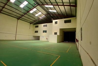 9,970 ft² Warehouse with Backup Generator in Mombasa Road - 4