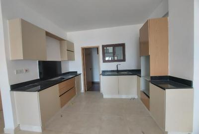 3 Bed Apartment with En Suite at Parklands