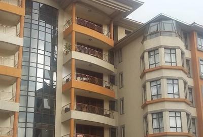 3 Bed Apartment with En Suite in Kilimani